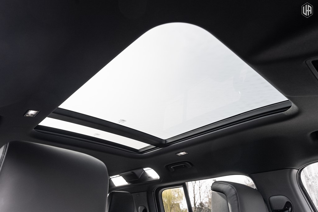 Used Land Rover Defender 110 2026 for sale - 77965519: Photo 36