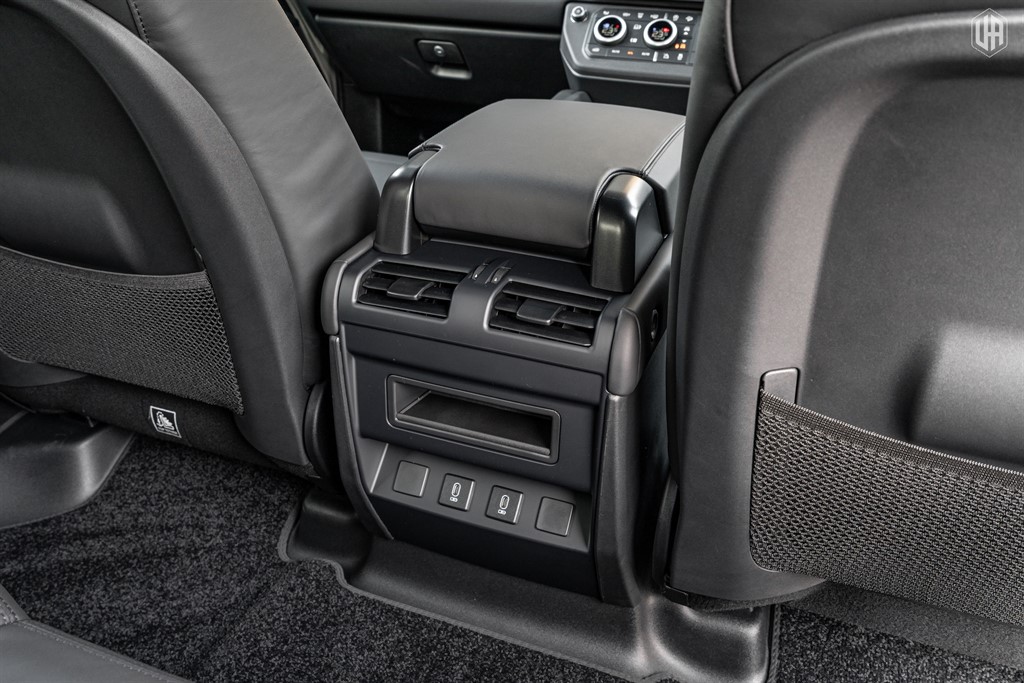 Used Land Rover Defender 110 2026 for sale - 77965519: Photo 64