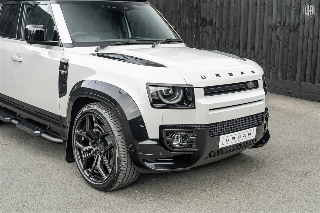 Used Land Rover Defender 110 2026 for sale - 77965519: Photo 9