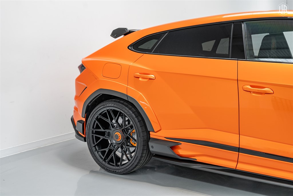 Used Lamborghini Urus 2025 for sale - 78042369: Photo 14