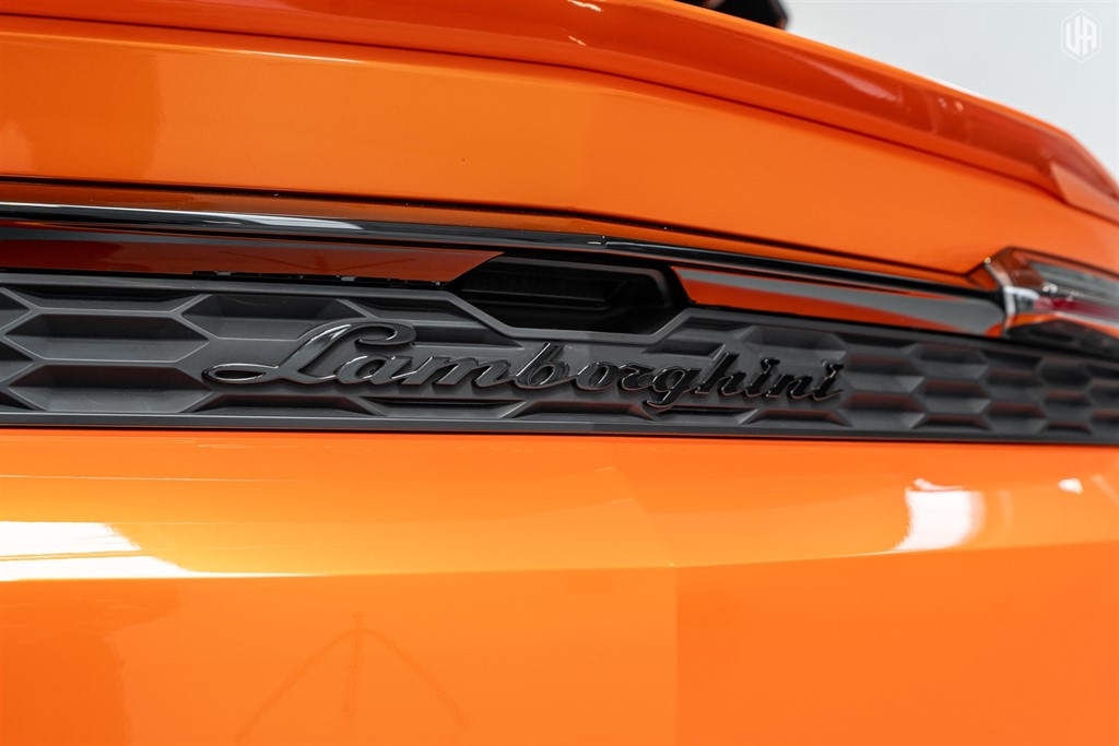 Used Lamborghini Urus 2025 for sale - 78042369: Photo 26