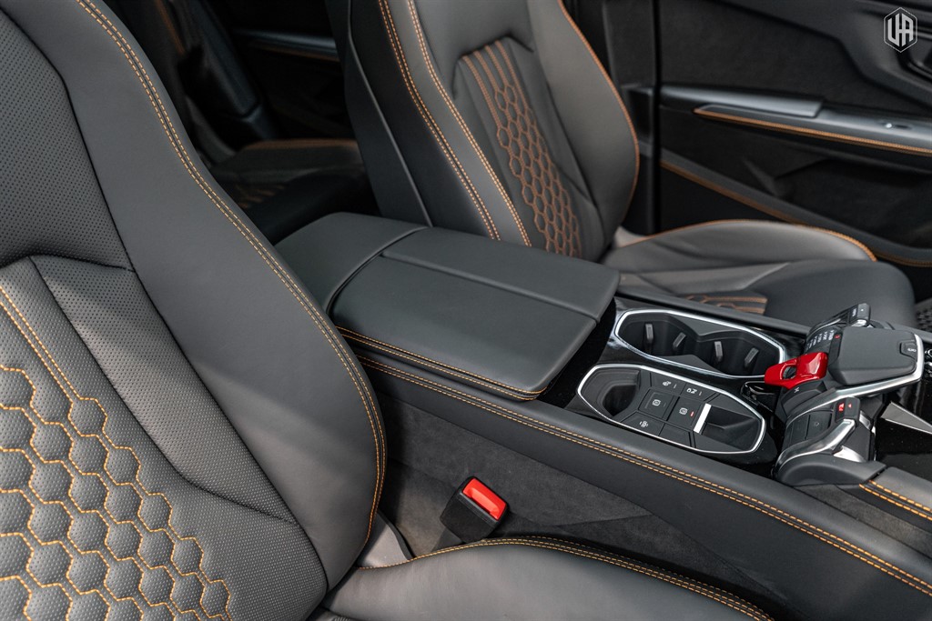 Used Lamborghini Urus 2025 for sale - 78042369: Photo 33