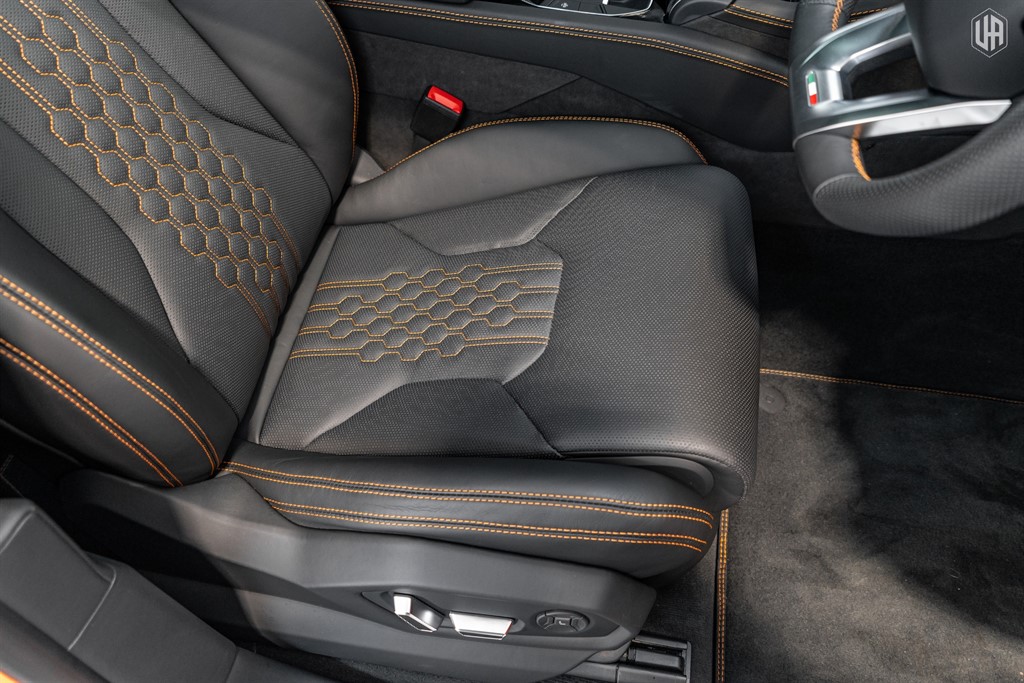 Used Lamborghini Urus 2025 for sale - 78042369: Photo 35