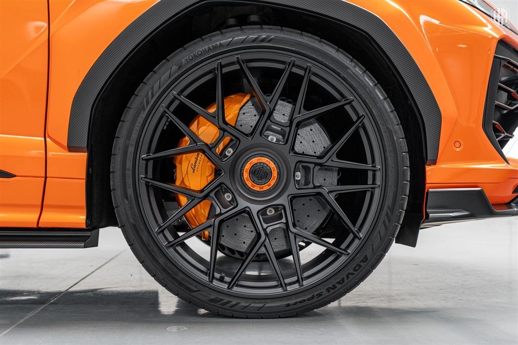 Used Lamborghini Urus 2025 for sale - 78042369: Photo 6