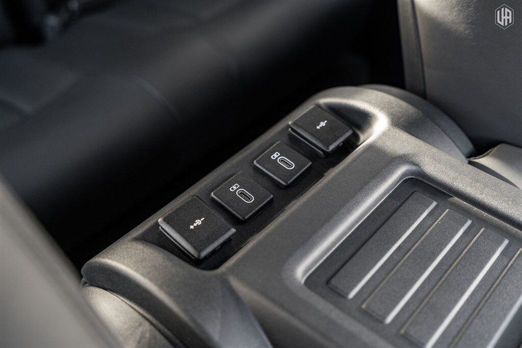 Used Land Rover Defender 110 2026 for sale - 77910078: Photo 44