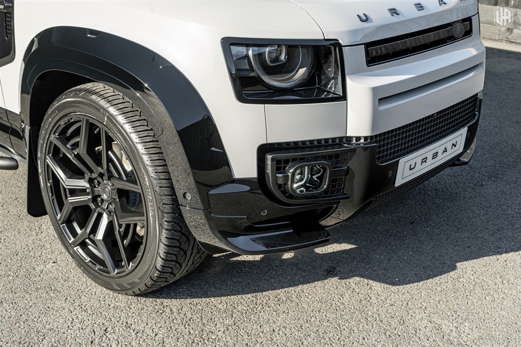 Used Land Rover Defender 110 2026 for sale - 77950998: Photo 14