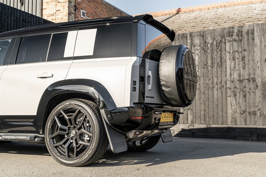 Used Land Rover Defender 110 2026 for sale - 77950998: Photo 23