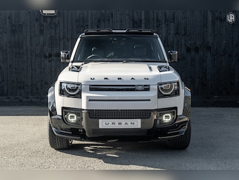 Used Land Rover Defender 110 2026 for sale - 77950998: Photo