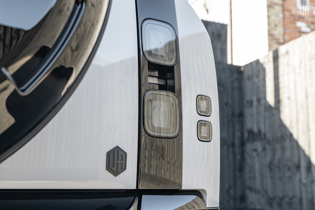 Used Land Rover Defender 110 2026 for sale - 77950998: Photo 30