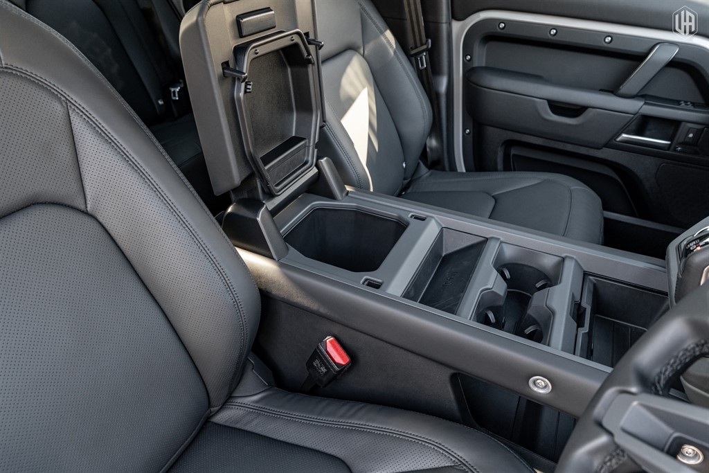 Used Land Rover Defender 110 2026 for sale - 77950998: Photo 42