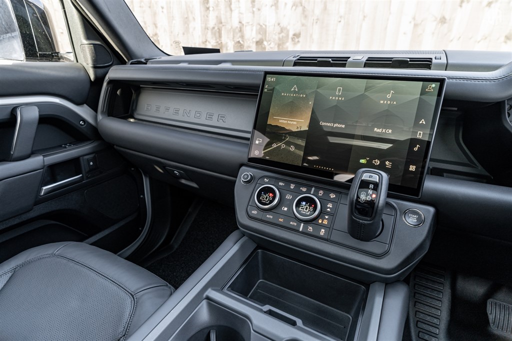 Used Land Rover Defender 110 2026 for sale - 77950998: Photo 48