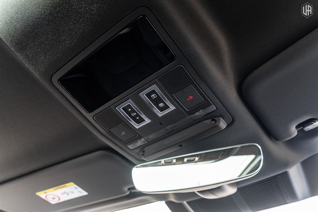 Used Land Rover Defender 110 2026 for sale - 77950998: Photo 59