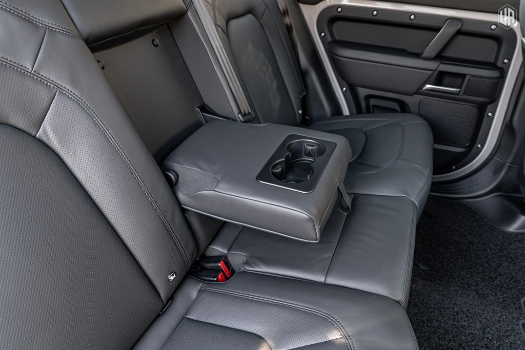 Used Land Rover Defender 110 2026 for sale - 77950998: Photo 62