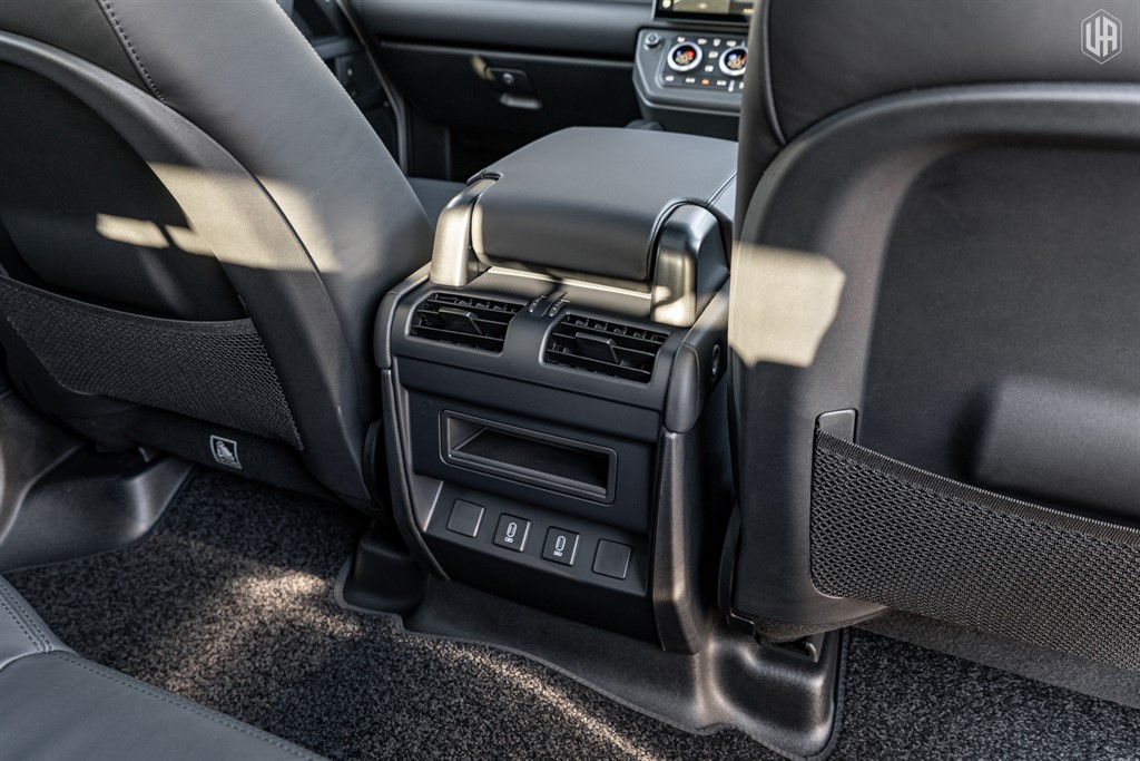 Used Land Rover Defender 110 2026 for sale - 77950998: Photo 64