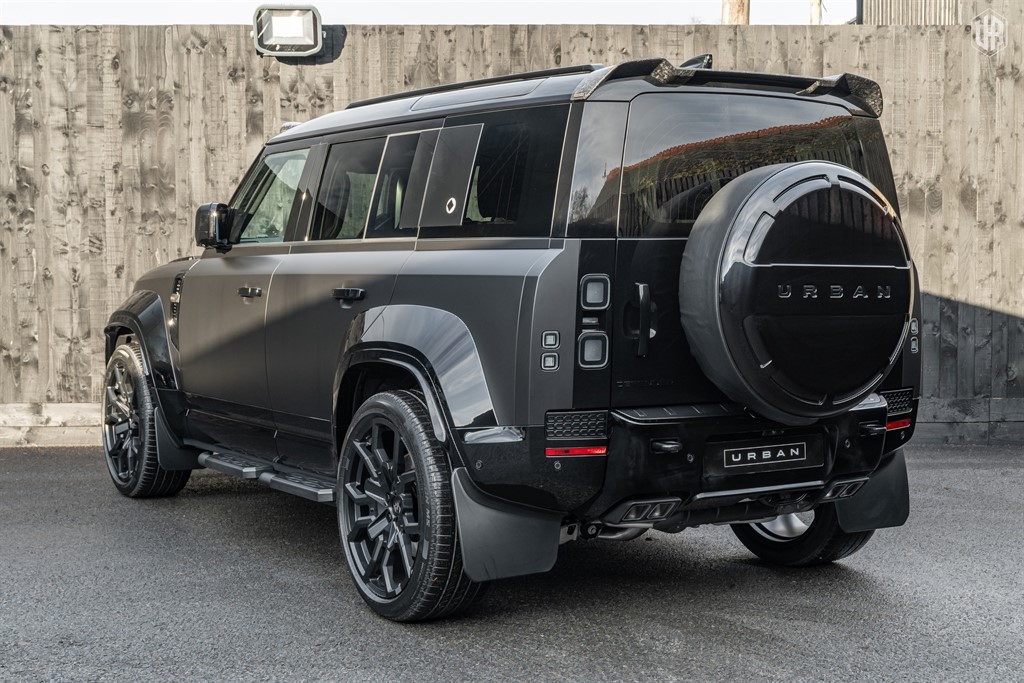 Used Land Rover Defender 110 2025 for sale - 77910093: Photo 4