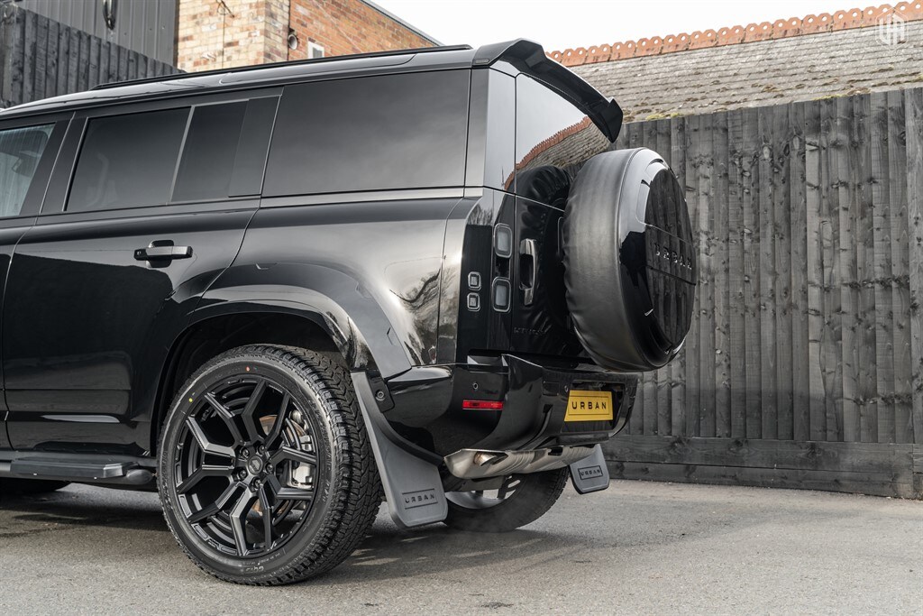 Used Land Rover Defender 110 2025 for sale - 77910094: Photo 24