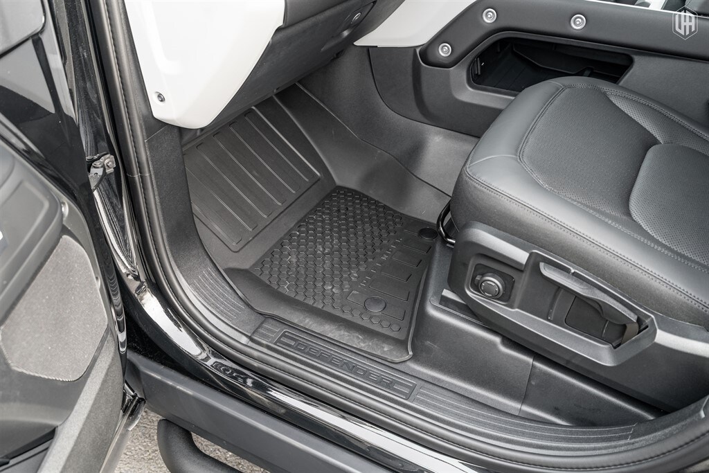 Used Land Rover Defender 110 2025 for sale - 77910094: Photo 35