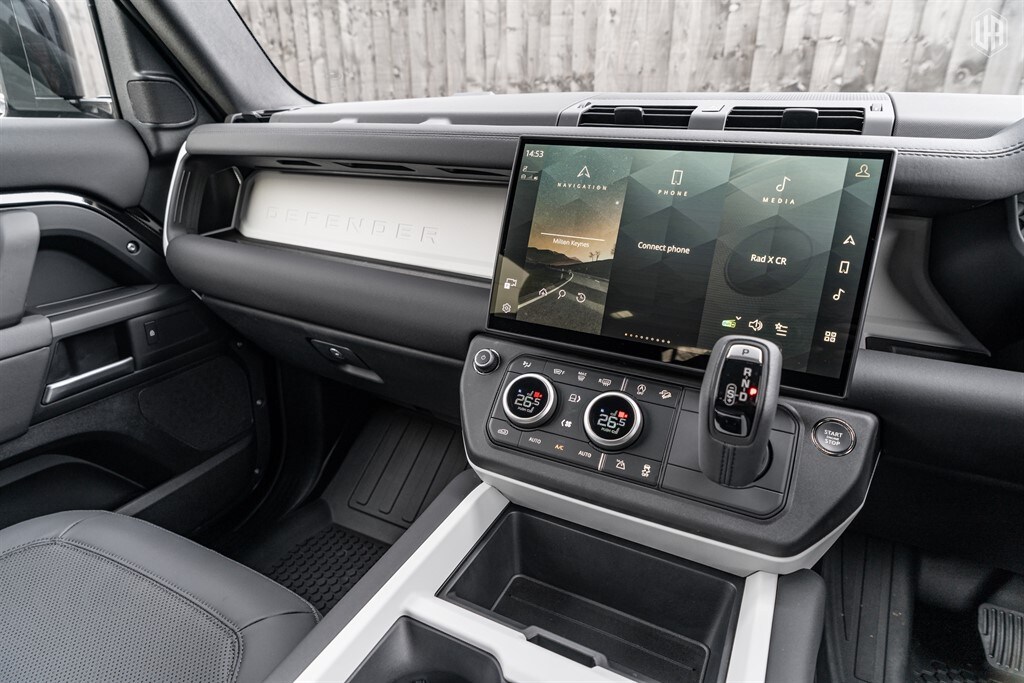 Used Land Rover Defender 110 2025 for sale - 77910094: Photo 48