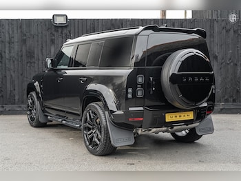 Used Land Rover Defender 110 2025 for sale - 77910094: Photo