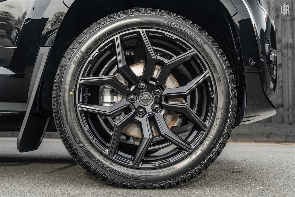 Used Land Rover Defender 110 2025 for sale - 77910094: Photo 6