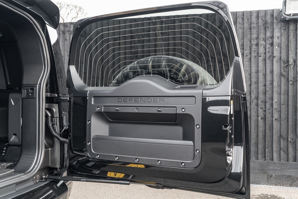 Used Land Rover Defender 110 2025 for sale - 77910094: Photo 66