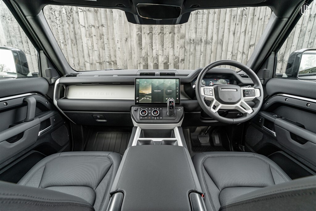 Used Land Rover Defender 110 2025 for sale - 77910094: Photo 8
