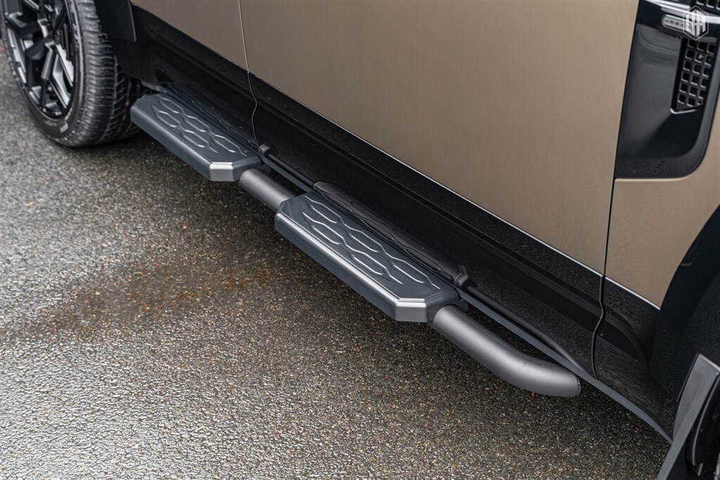 Used Land Rover Defender 110 2026 for sale - 77910106: Photo 19