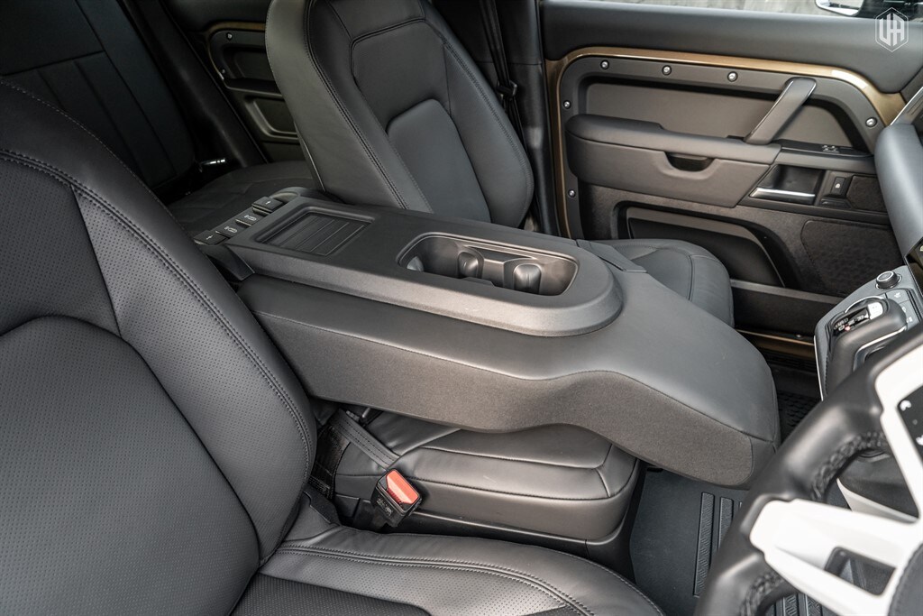 Used Land Rover Defender 110 2026 for sale - 77910106: Photo 42