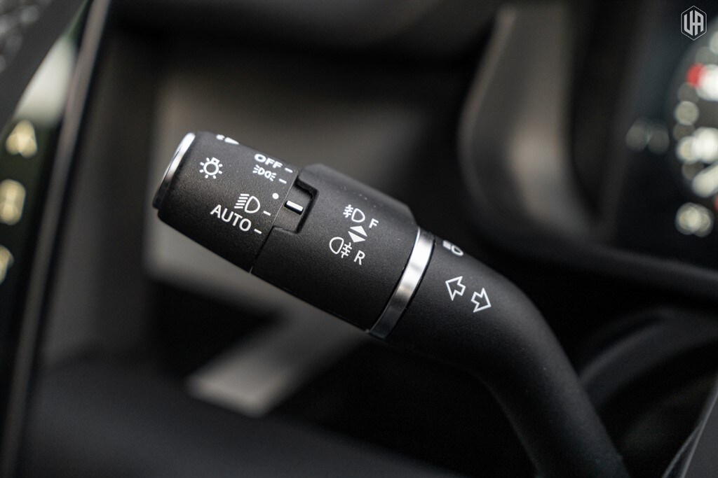 Used Land Rover Defender 110 2026 for sale - 77910106: Photo 47