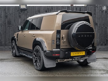 Used Land Rover Defender 110 2026 for sale - 77910106: Photo