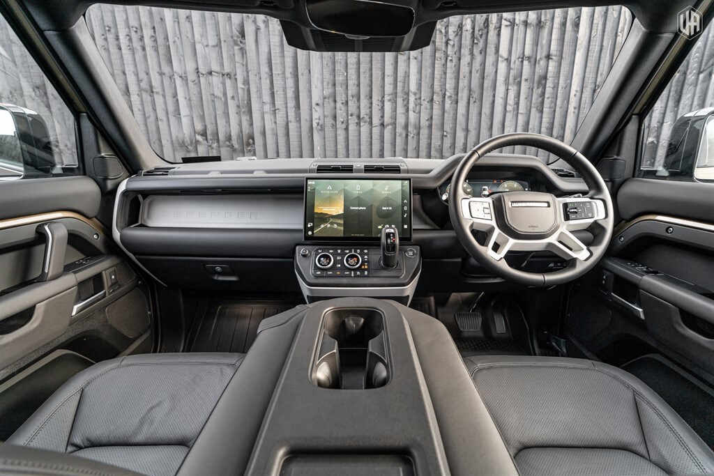 Used Land Rover Defender 110 2026 for sale - 77910106: Photo 8