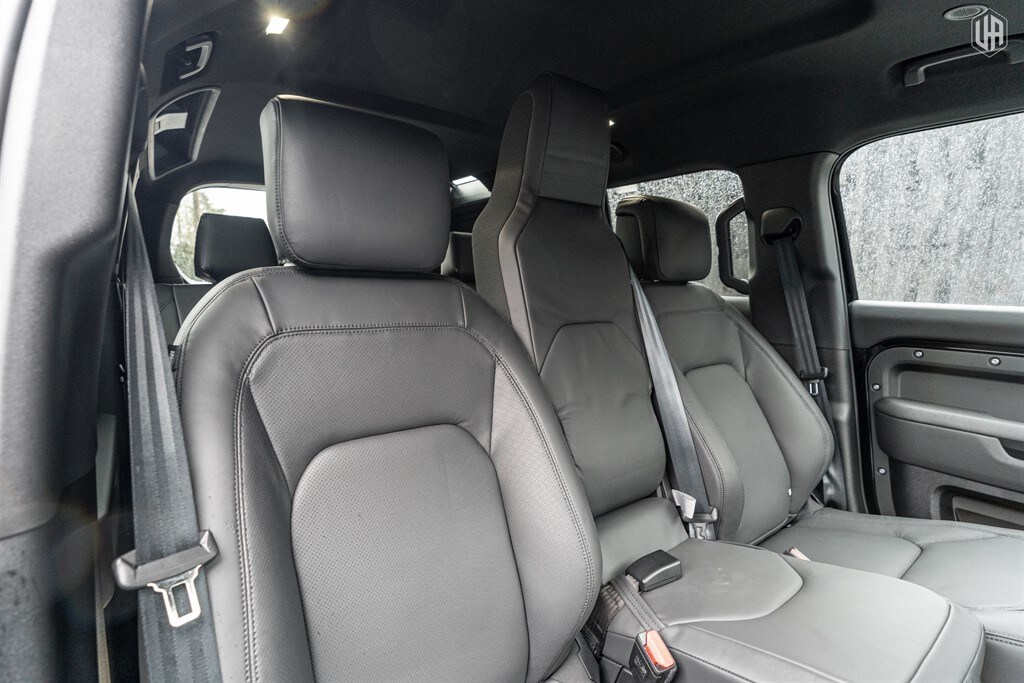 Used Land Rover Defender 110 2026 for sale - 77910088: Photo 36