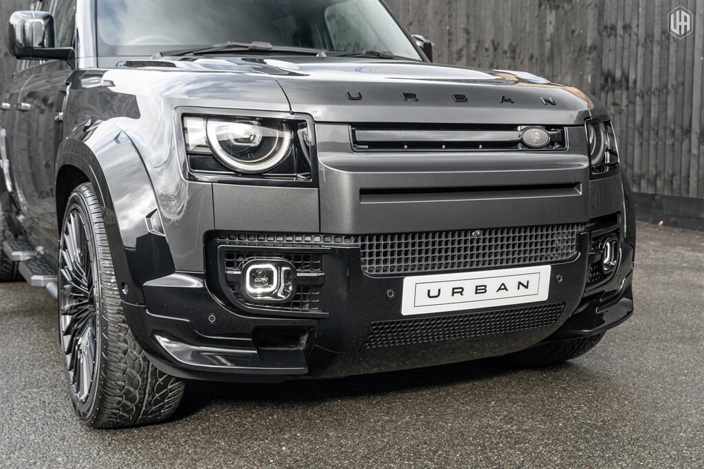 Used Land Rover Defender 110 2026 for sale - 77910115: Photo 11