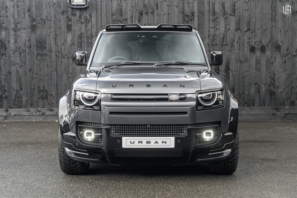 Used Land Rover Defender 110 2026 for sale - 77910115: Photo 2