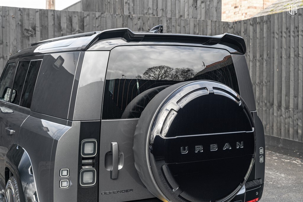 Used Land Rover Defender 110 2026 for sale - 77910115: Photo 25