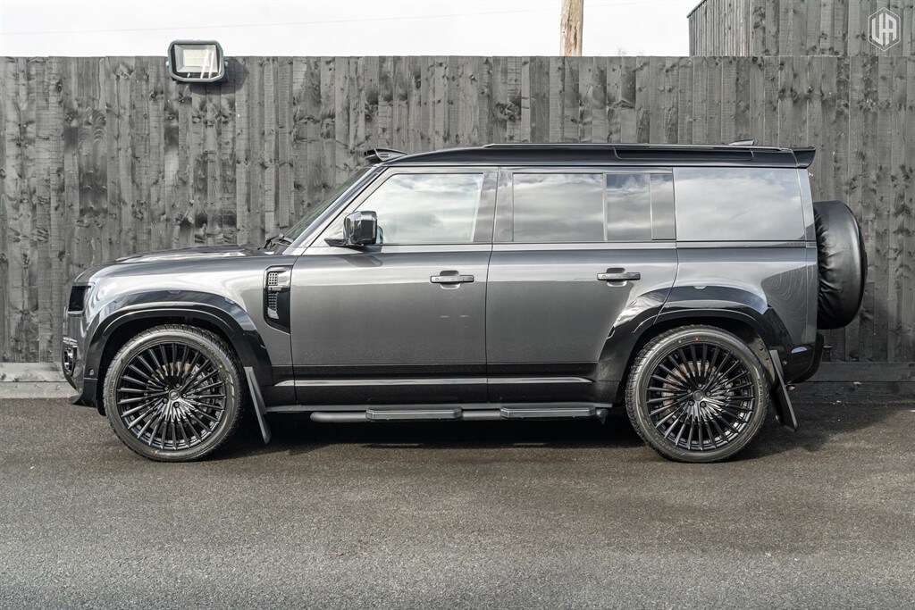 Used Land Rover Defender 110 2026 for sale - 77910115: Photo 3