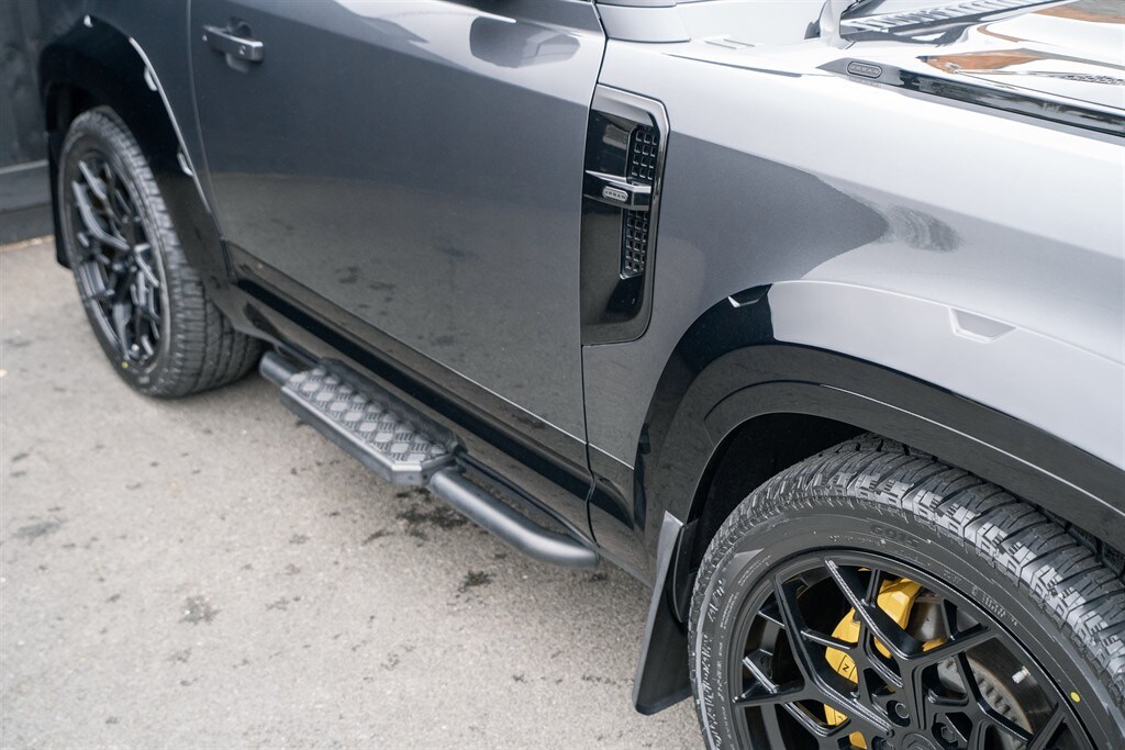 Used Land Rover Defender 90 2024 for sale - 77910074: Photo 11