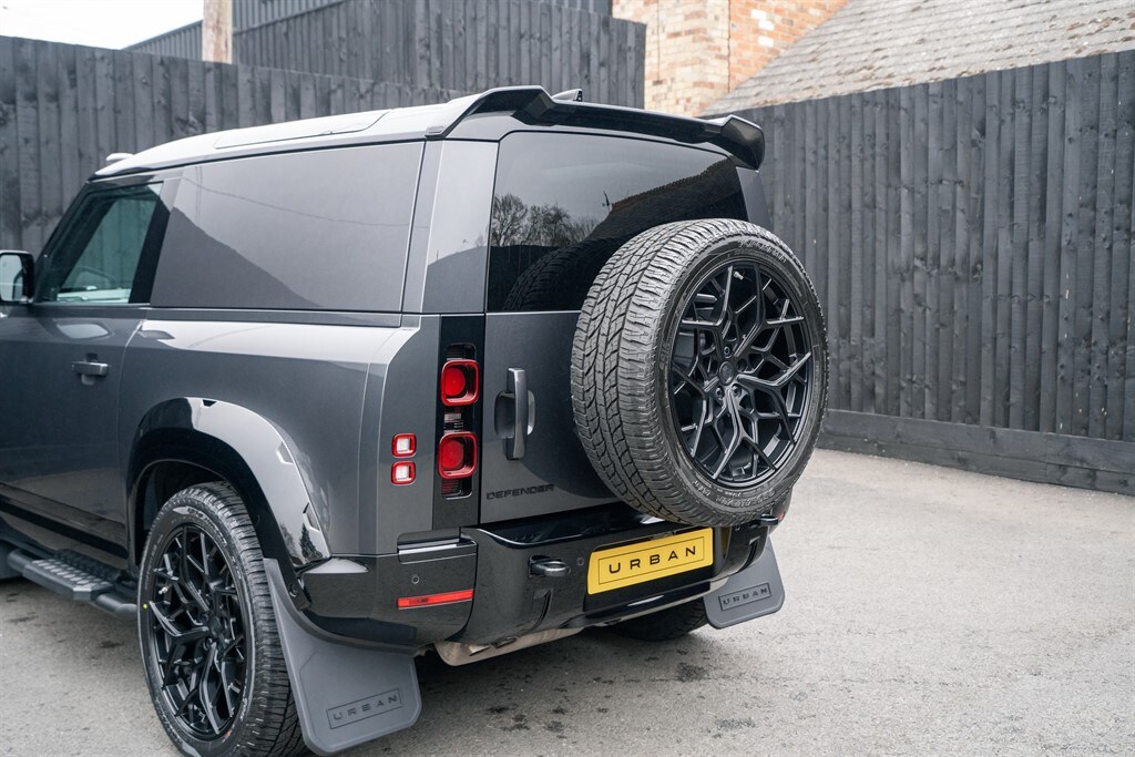 Used Land Rover Defender 90 2024 for sale - 77910074: Photo 14