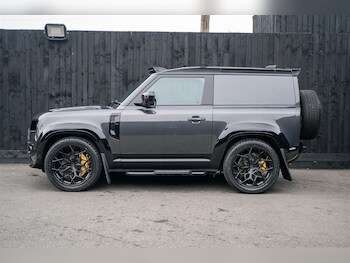 Used Land Rover Defender 90 2024 for sale - 77910074: Photo