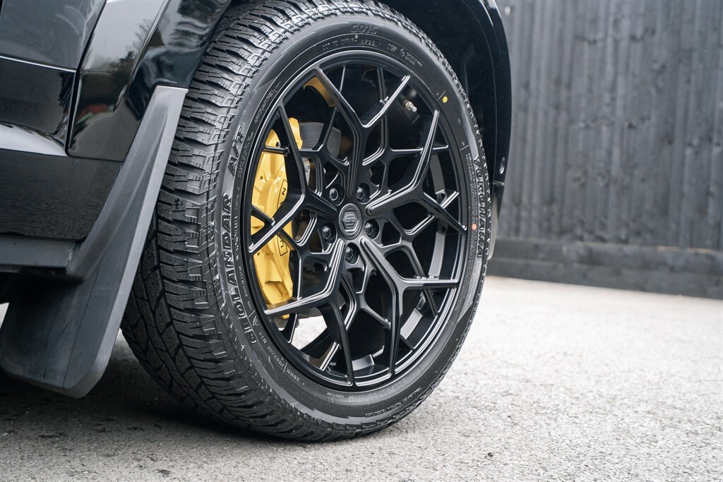 Used Land Rover Defender 90 2024 for sale - 77910074: Photo 6