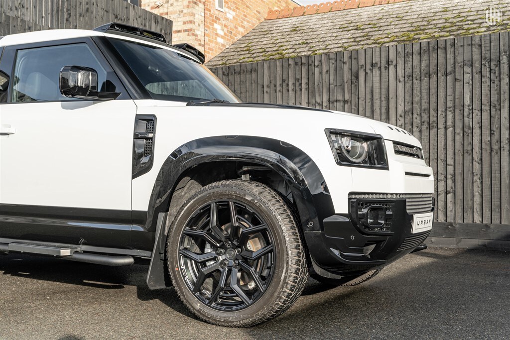 Used Land Rover Defender 90 2025 for sale - 77910089: Photo 10