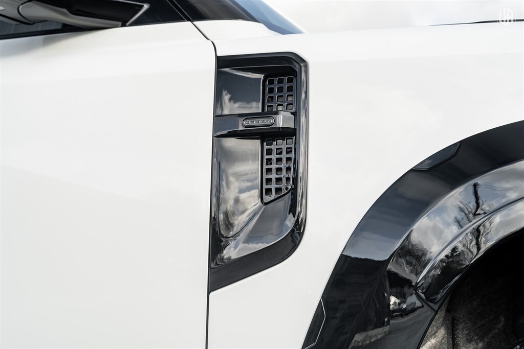 Used Land Rover Defender 90 2025 for sale - 77910089: Photo 20