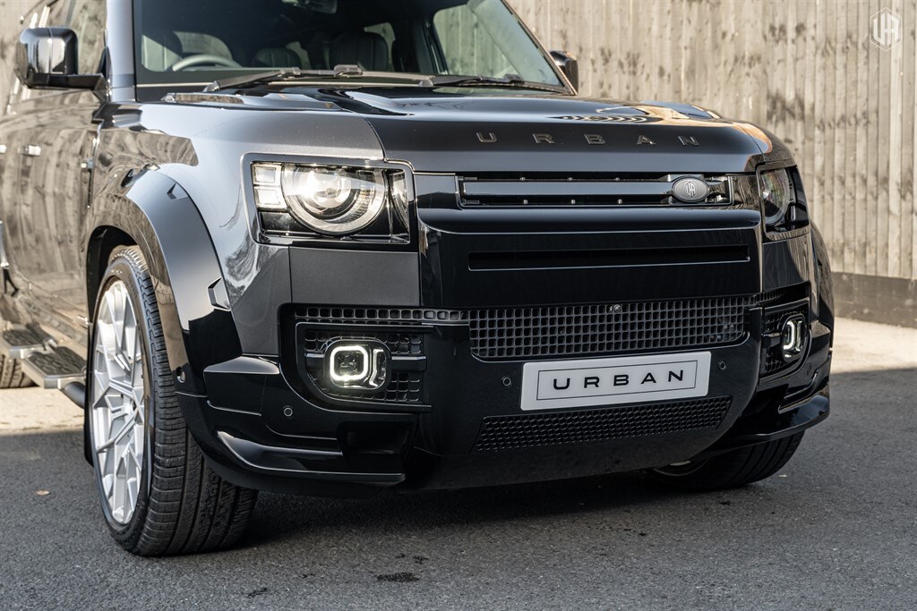 Used Land Rover Defender 110 2025 for sale - 77910100: Photo 11