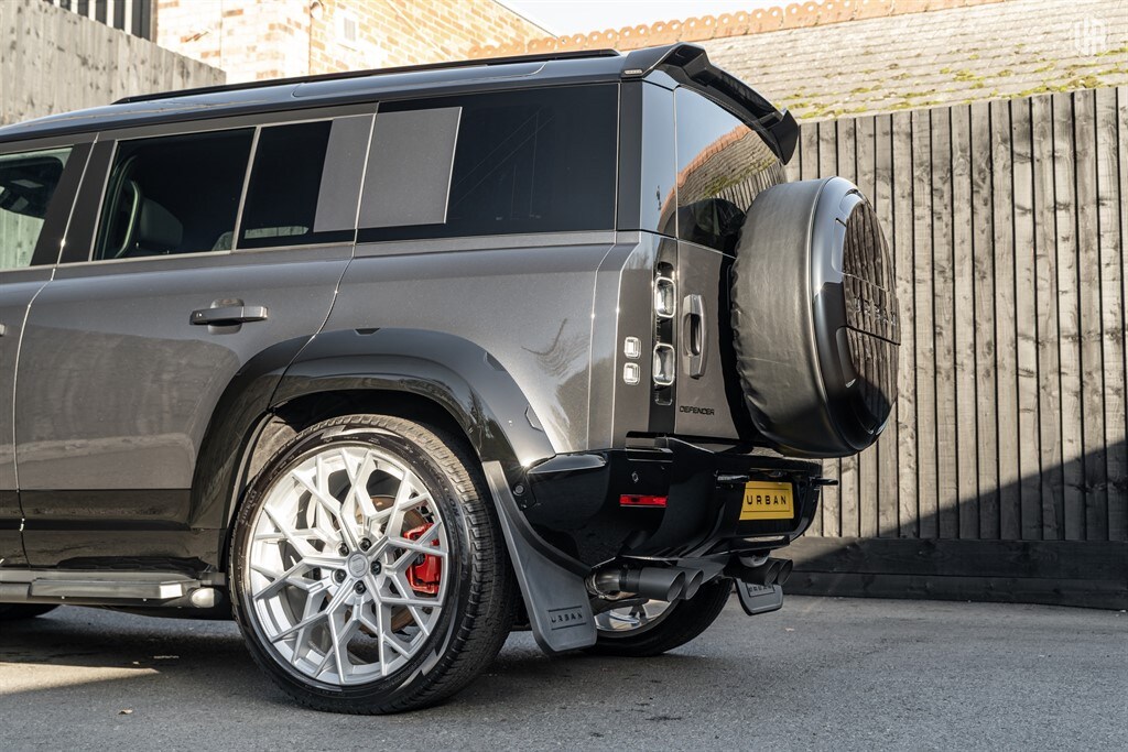 Used Land Rover Defender 110 2025 for sale - 77910100: Photo 23