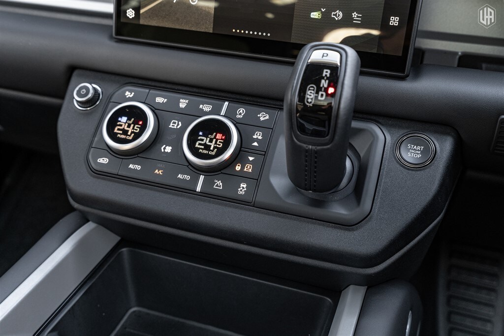 Used Land Rover Defender 110 2025 for sale - 77910100: Photo 52