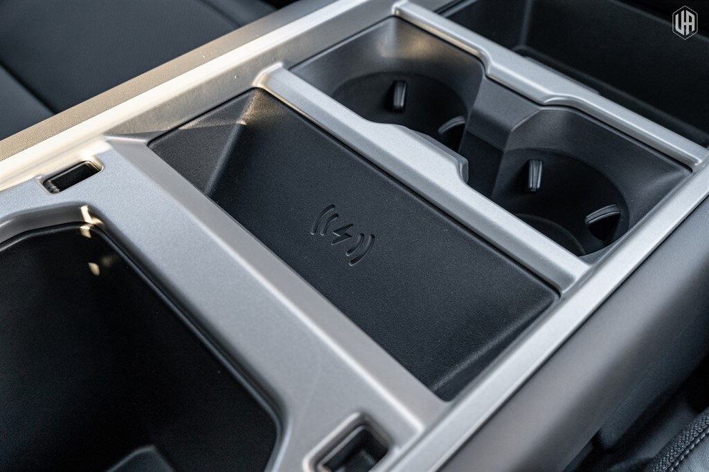 Used Land Rover Defender 110 2025 for sale - 77910100: Photo 55