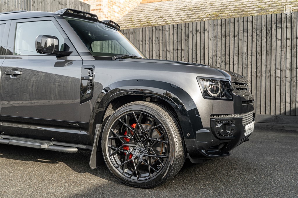 Used Land Rover Defender 110 2025 for sale - 77910117: Photo 10