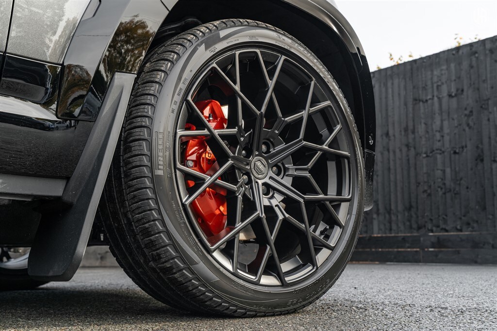 Used Land Rover Defender 110 2025 for sale - 77910117: Photo 18