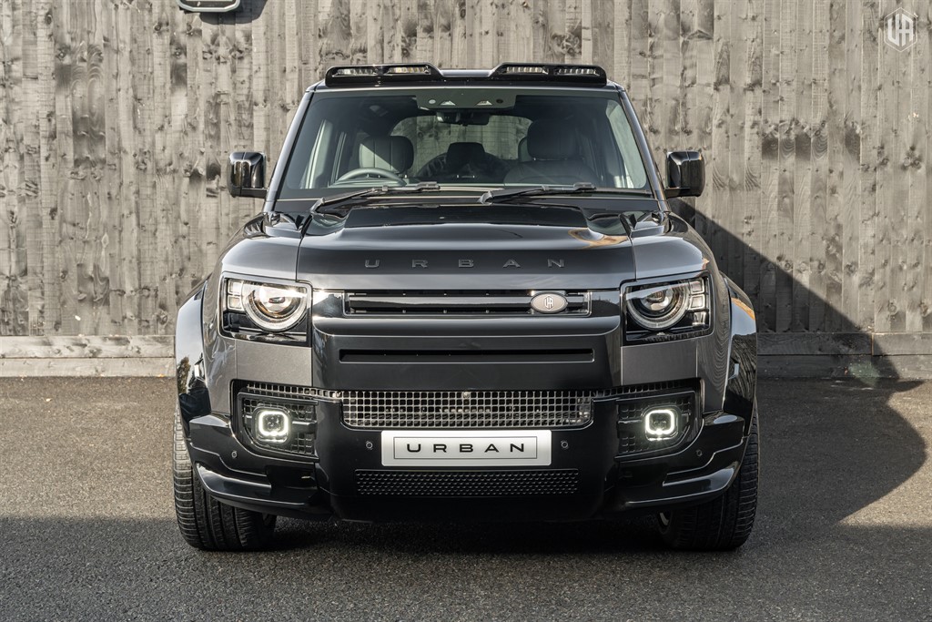 Used Land Rover Defender 110 2025 for sale - 77910117: Photo 2