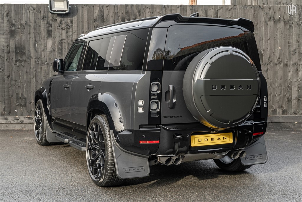 Used Land Rover Defender 110 2025 for sale - 77910117: Photo 4